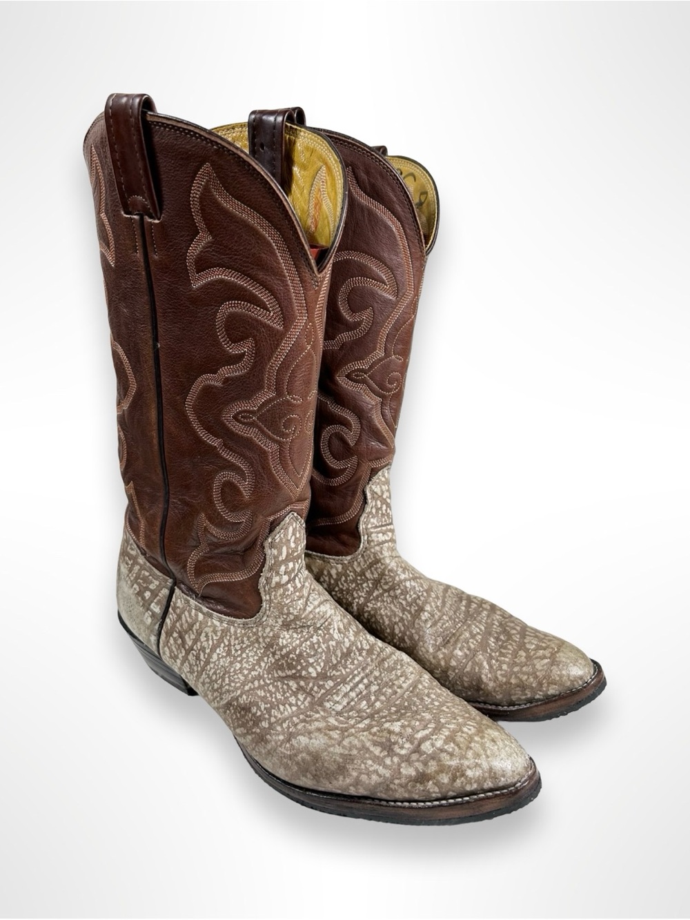 NOCONA vintage 90s Cape buffalo western boots